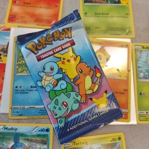 8 McDonald's Pokemon promo cards 2 holos